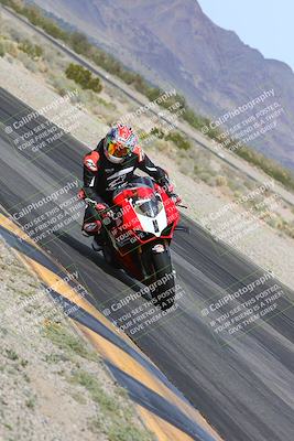 media/Mar-10-2024-SoCal Trackdays (Sun) [[6228d7c590]]/12-Turn 14 Inside (145pm)/